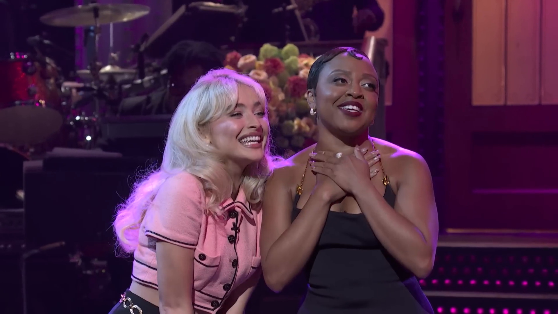 snl-qb-monologue-caps_037.jpg snl-qb-monologue-caps_037.jpg