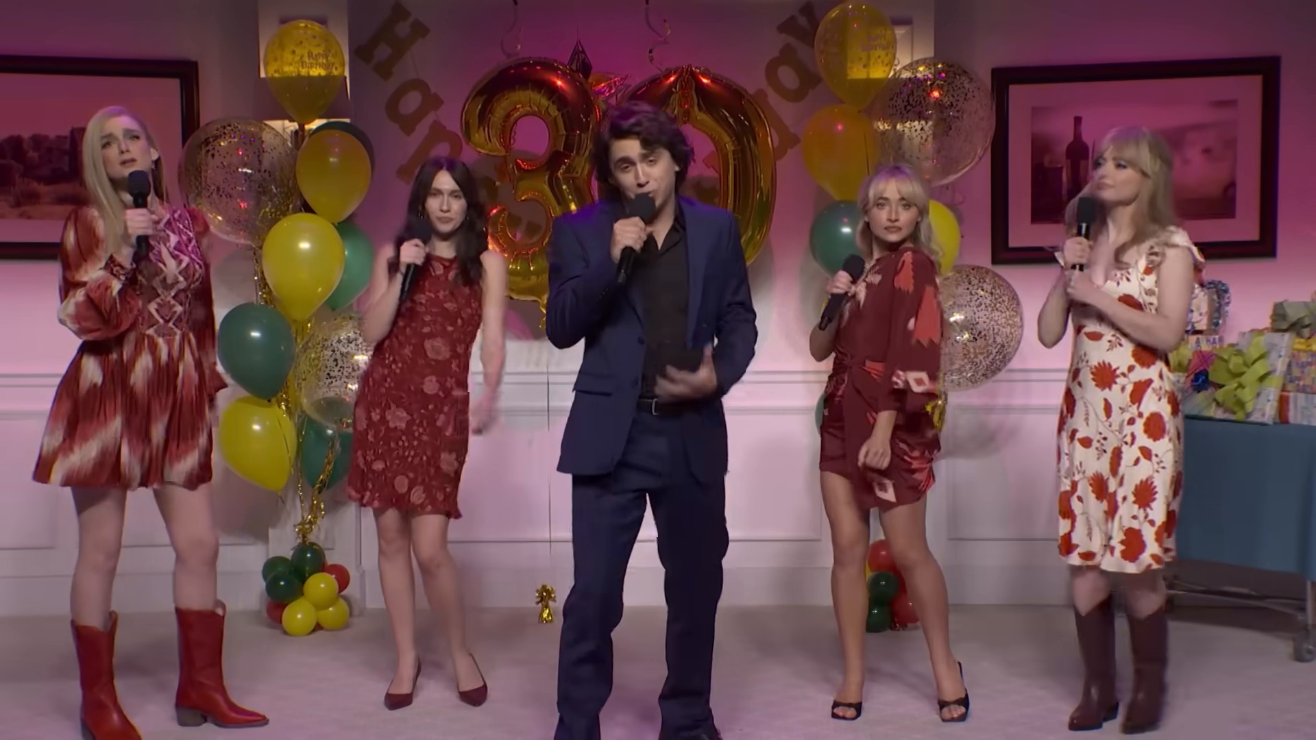 51x03-cold-open-caps_095.jpg 51x03-cold-open-caps_095.jpg