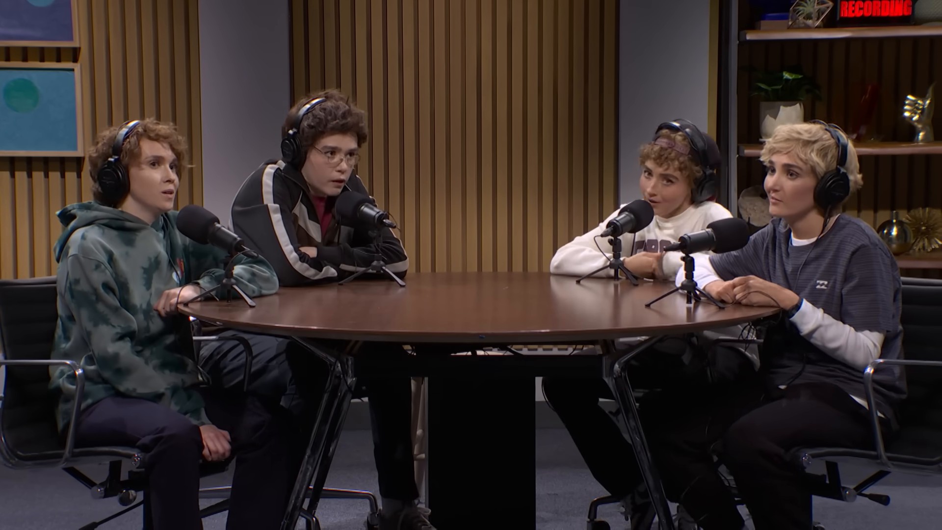 51x03-podcast-caps_003.jpg 51x03-podcast-caps_003.jpg