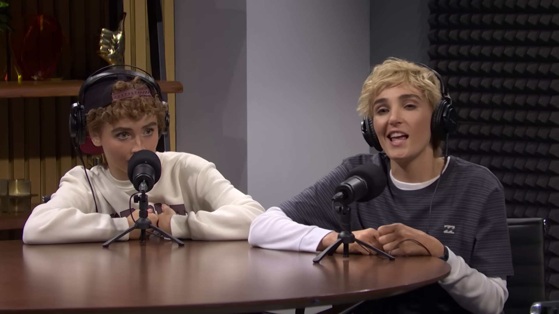 51x03-podcast-caps_005.jpg 51x03-podcast-caps_005.jpg