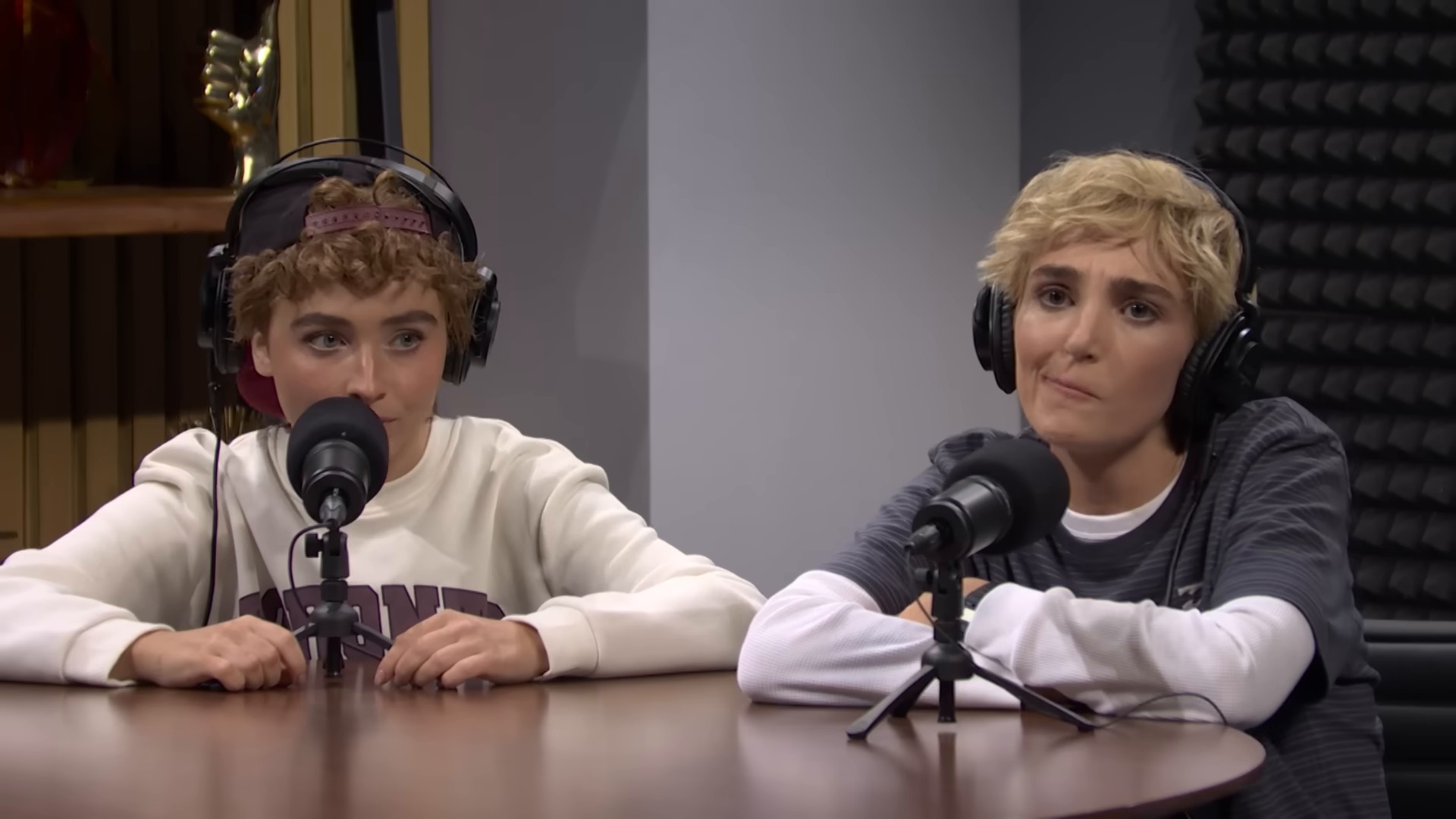 51x03-podcast-caps_035.jpg 51x03-podcast-caps_035.jpg