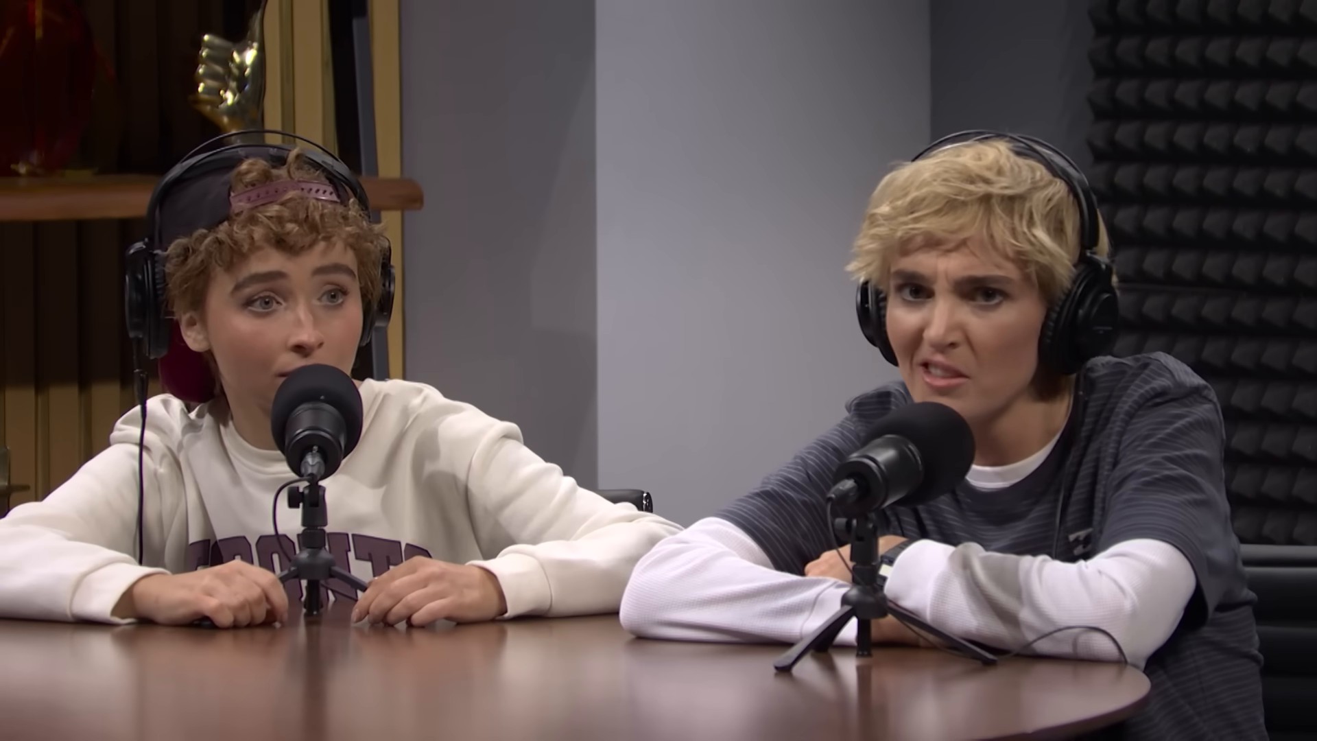 51x03-podcast-caps_036.jpg 51x03-podcast-caps_036.jpg