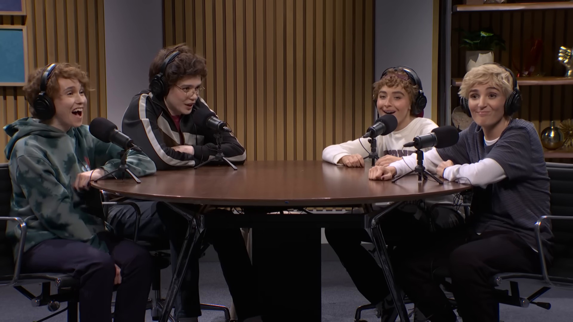 51x03-podcast-caps_040.jpg 51x03-podcast-caps_040.jpg