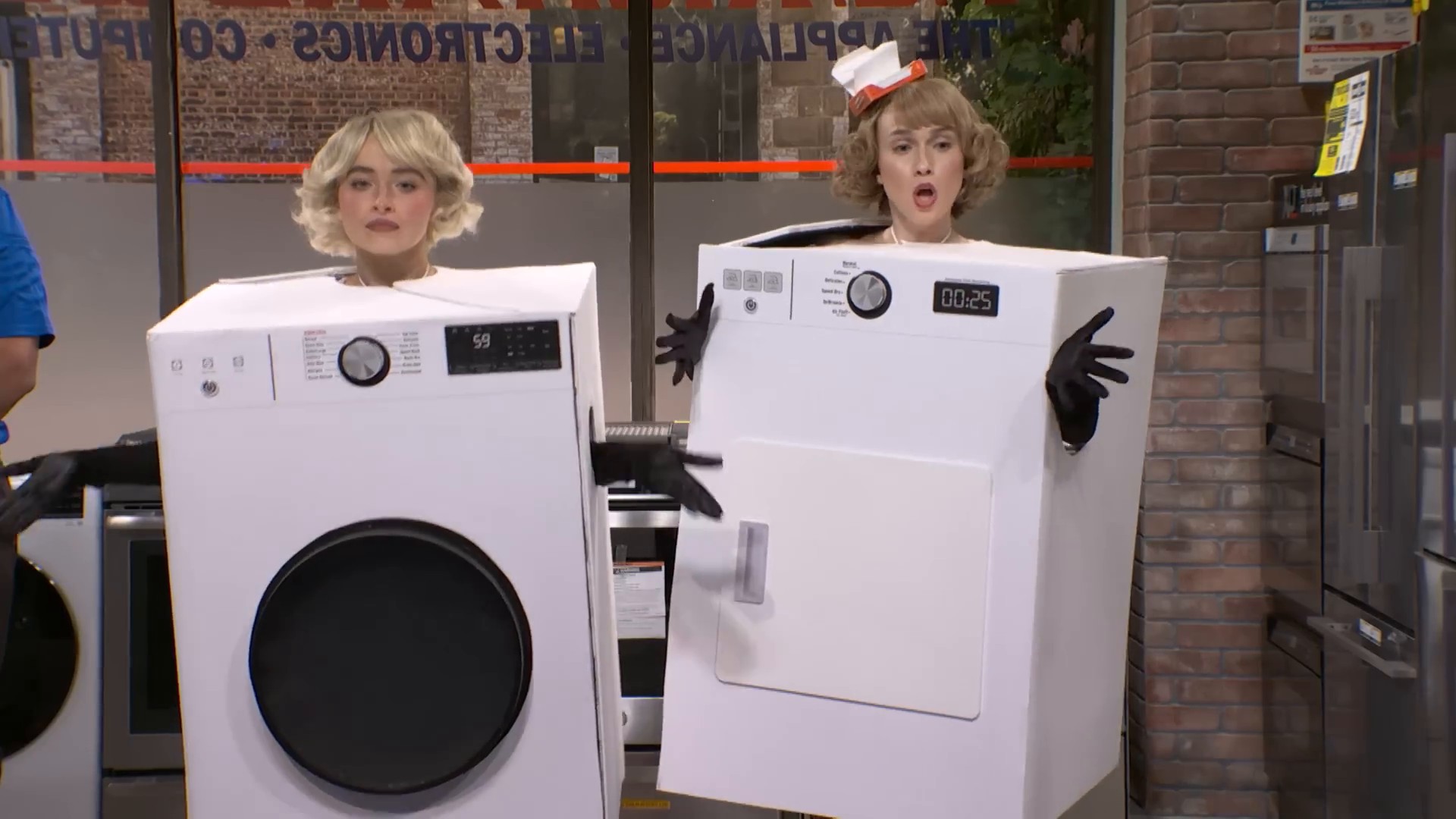 51x03-appliance-store_024.jpg 51x03-appliance-store_024.jpg