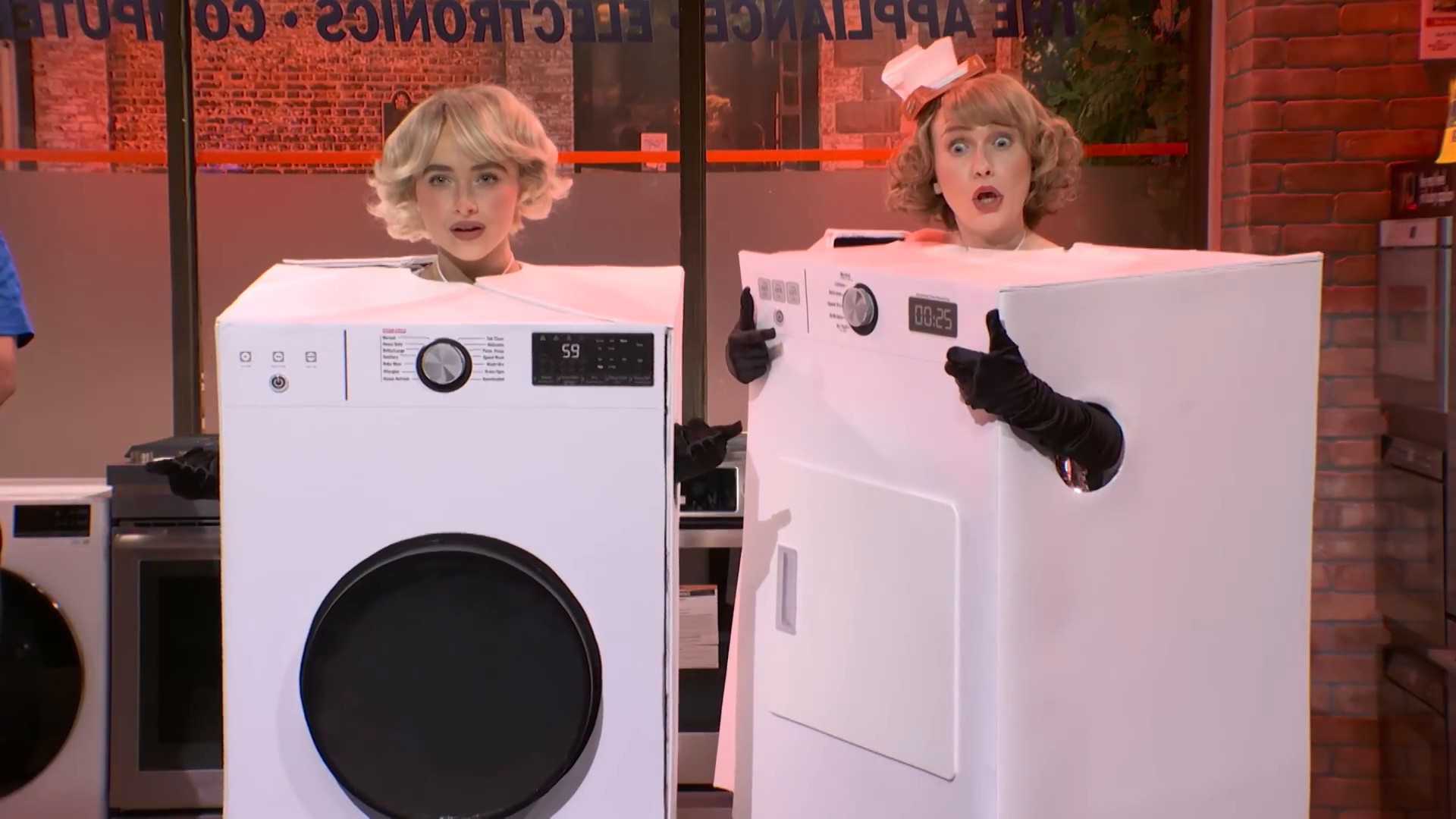 51x03-appliance-store_031.jpg 51x03-appliance-store_031.jpg