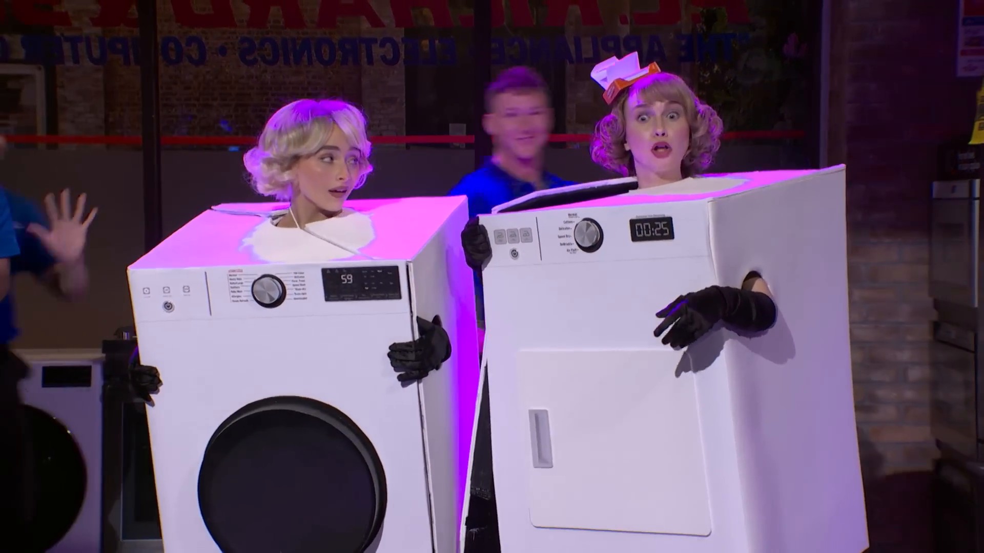 51x03-appliance-store_034.jpg 51x03-appliance-store_034.jpg