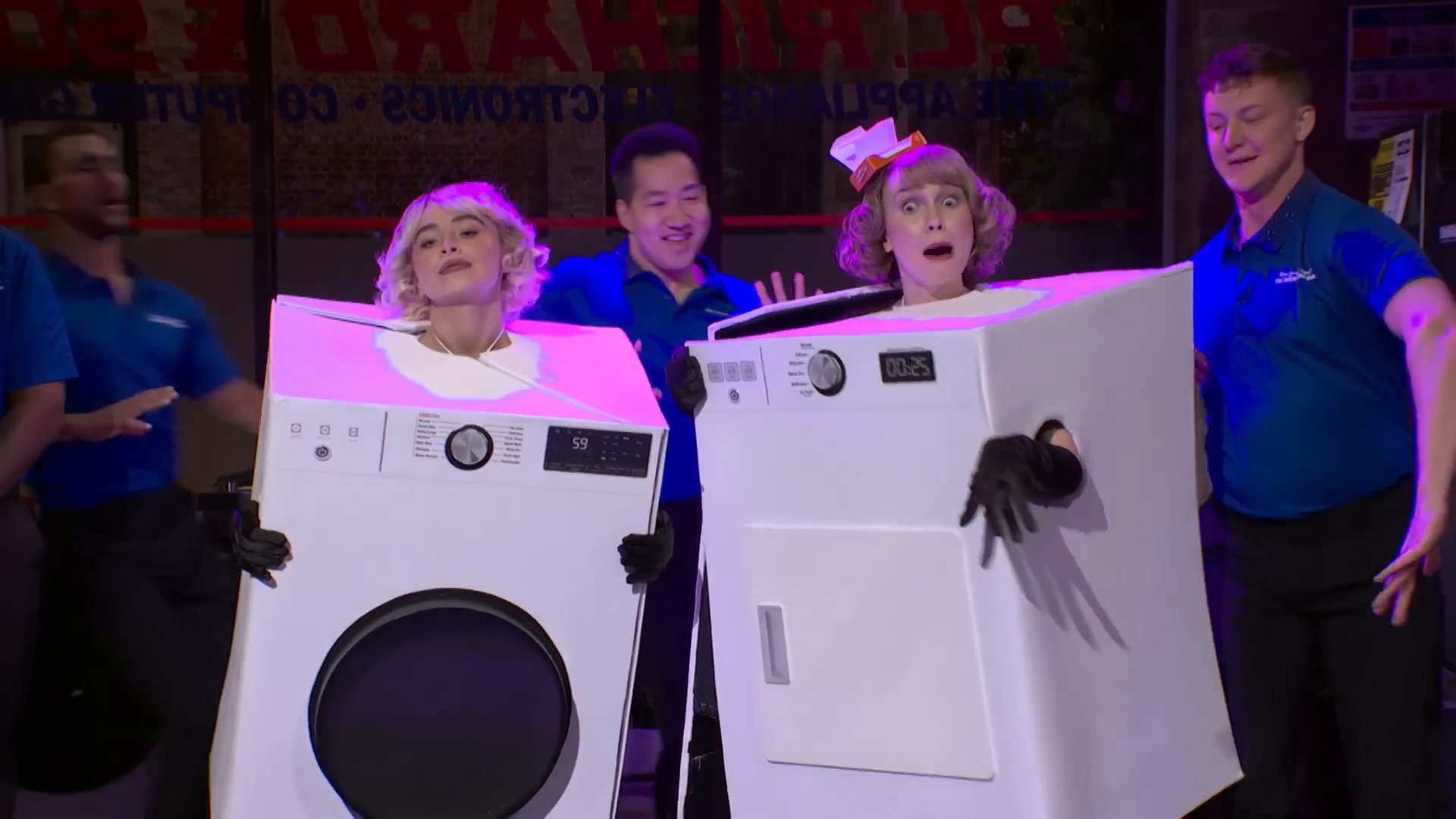 51x03-appliance-store_035.jpg 51x03-appliance-store_035.jpg