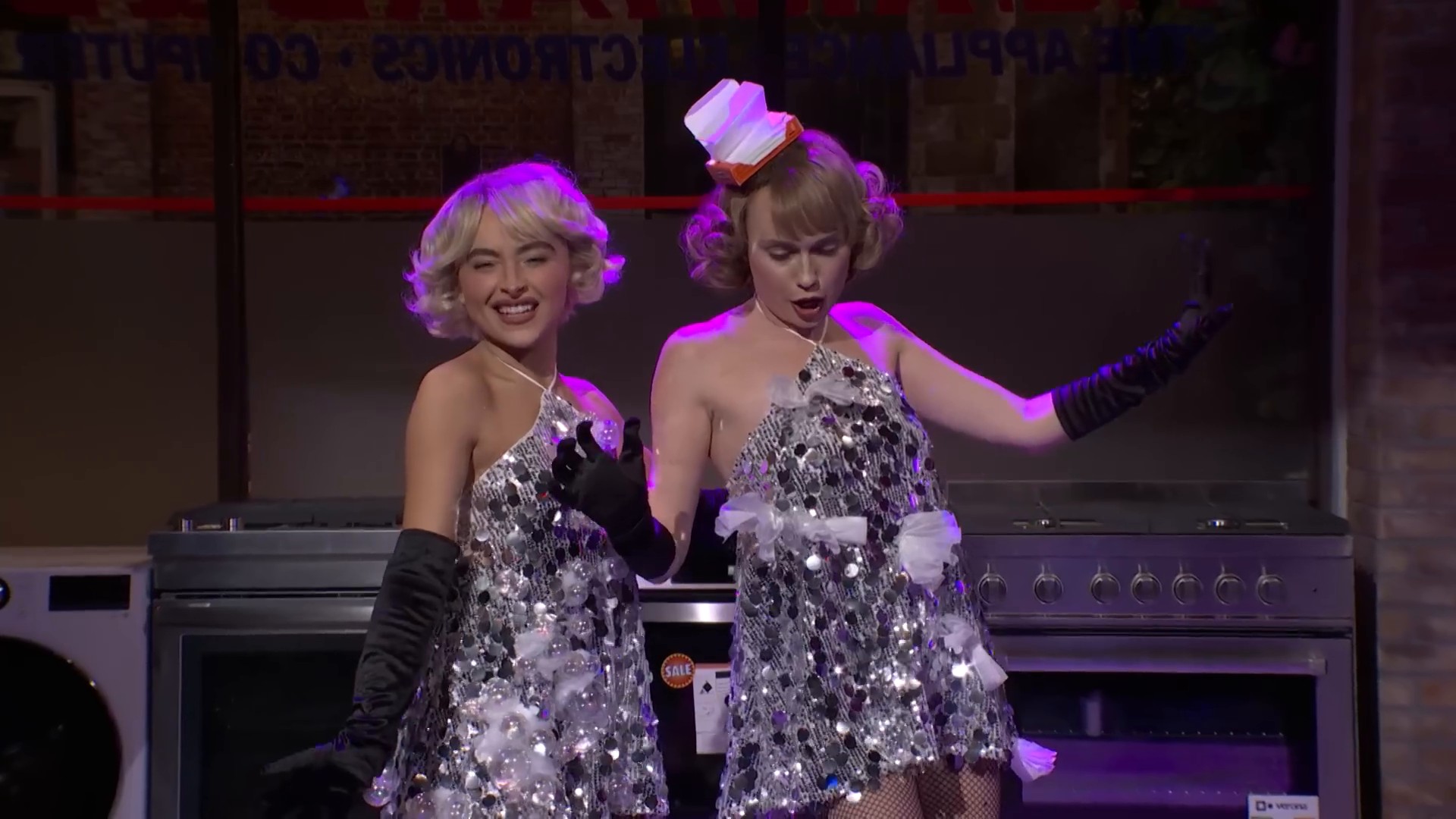 51x03-appliance-store_041.jpg 51x03-appliance-store_041.jpg