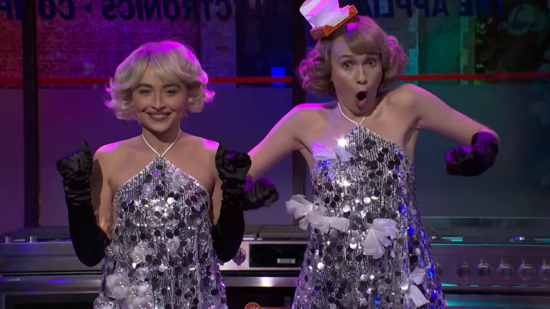 51x03-appliance-store_045.jpg 51x03-appliance-store_045.jpg