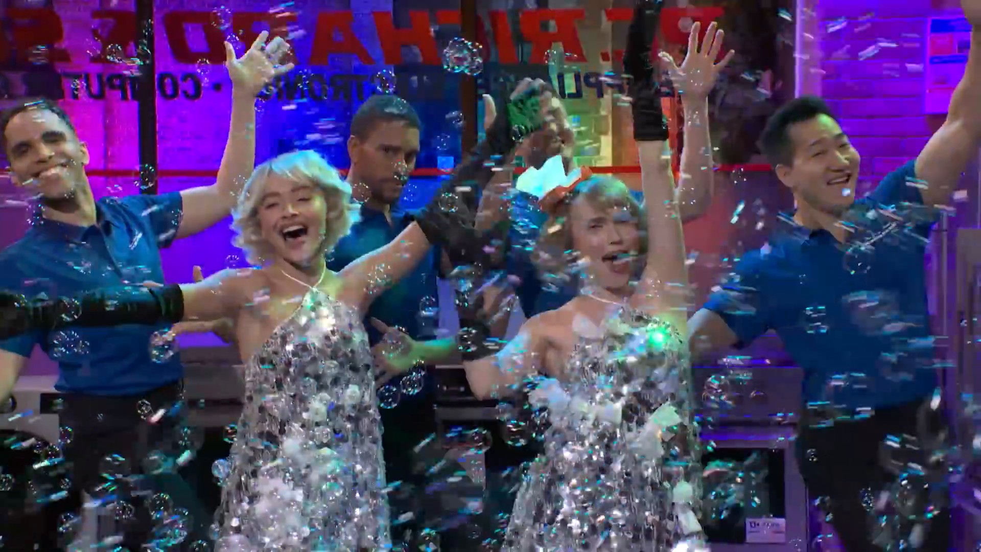 51x03-appliance-store_058.jpg 51x03-appliance-store_058.jpg