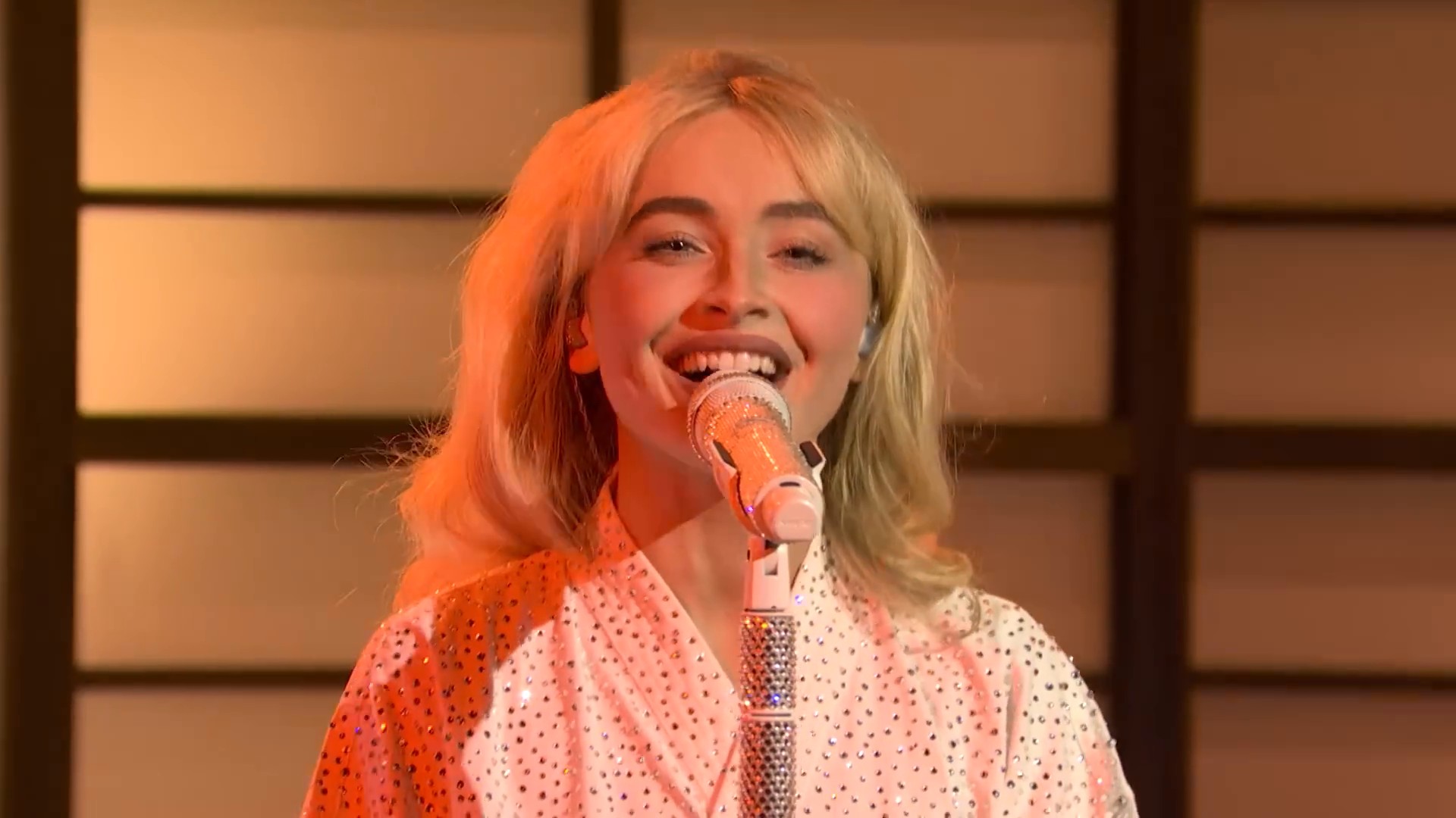 51x03-nobodys-son_068.jpg 51x03-nobodys-son_068.jpg