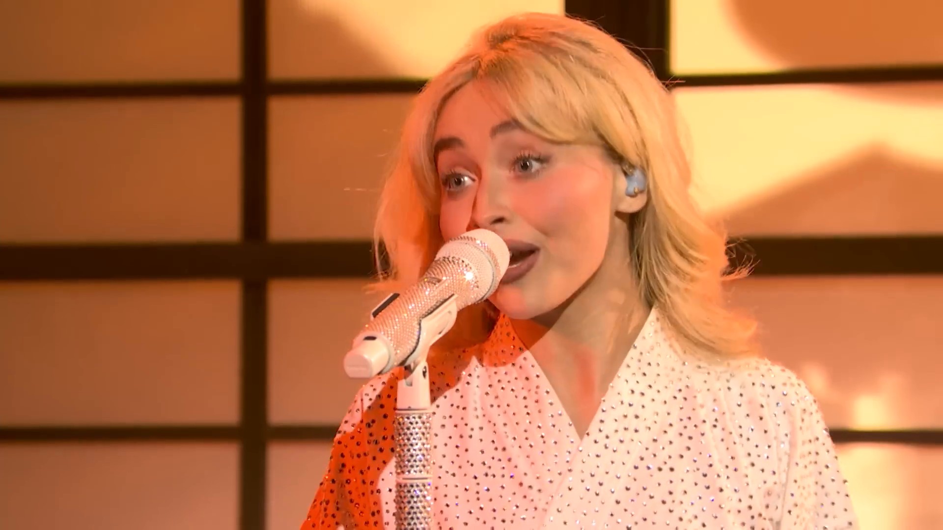 51x03-nobodys-son_084.jpg 51x03-nobodys-son_084.jpg