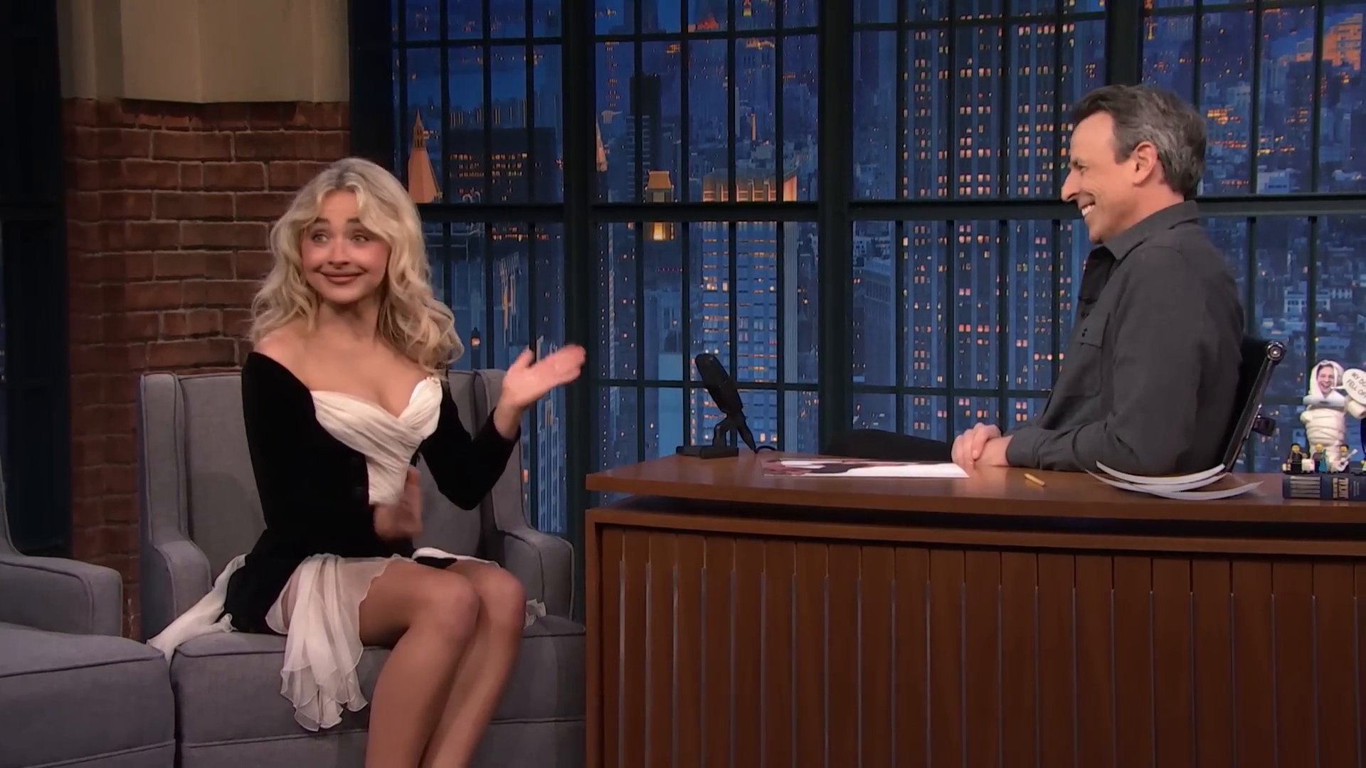 latenight-sm25-caps_104.jpg latenight-sm25-caps_104.jpg