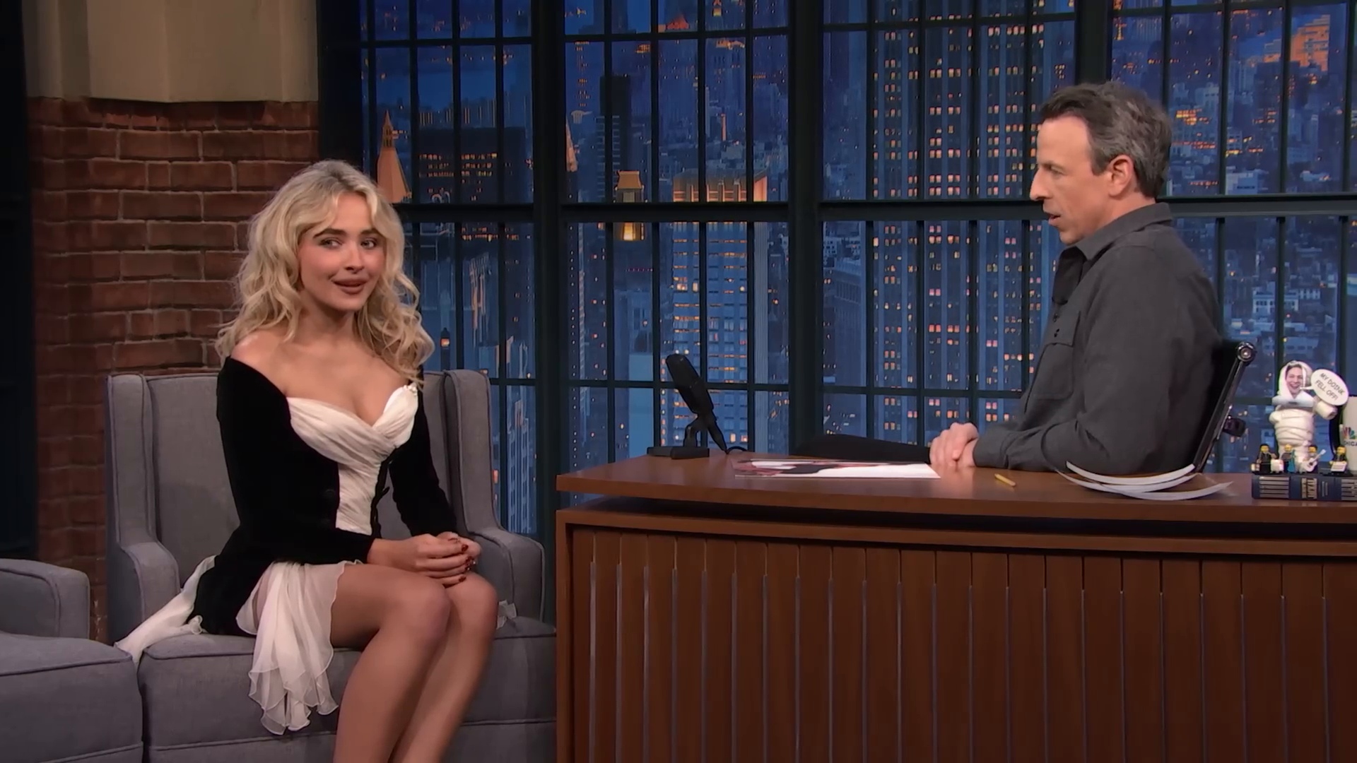 latenight-sm25-caps_108.jpg latenight-sm25-caps_108.jpg