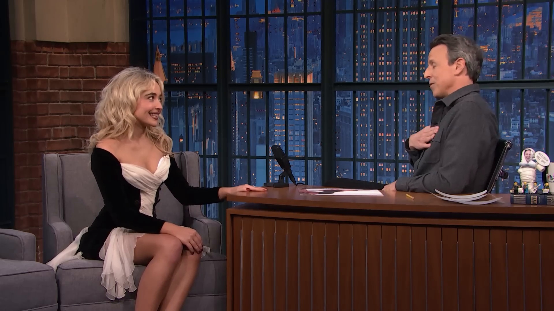 latenight-sm25-caps_111.jpg latenight-sm25-caps_111.jpg