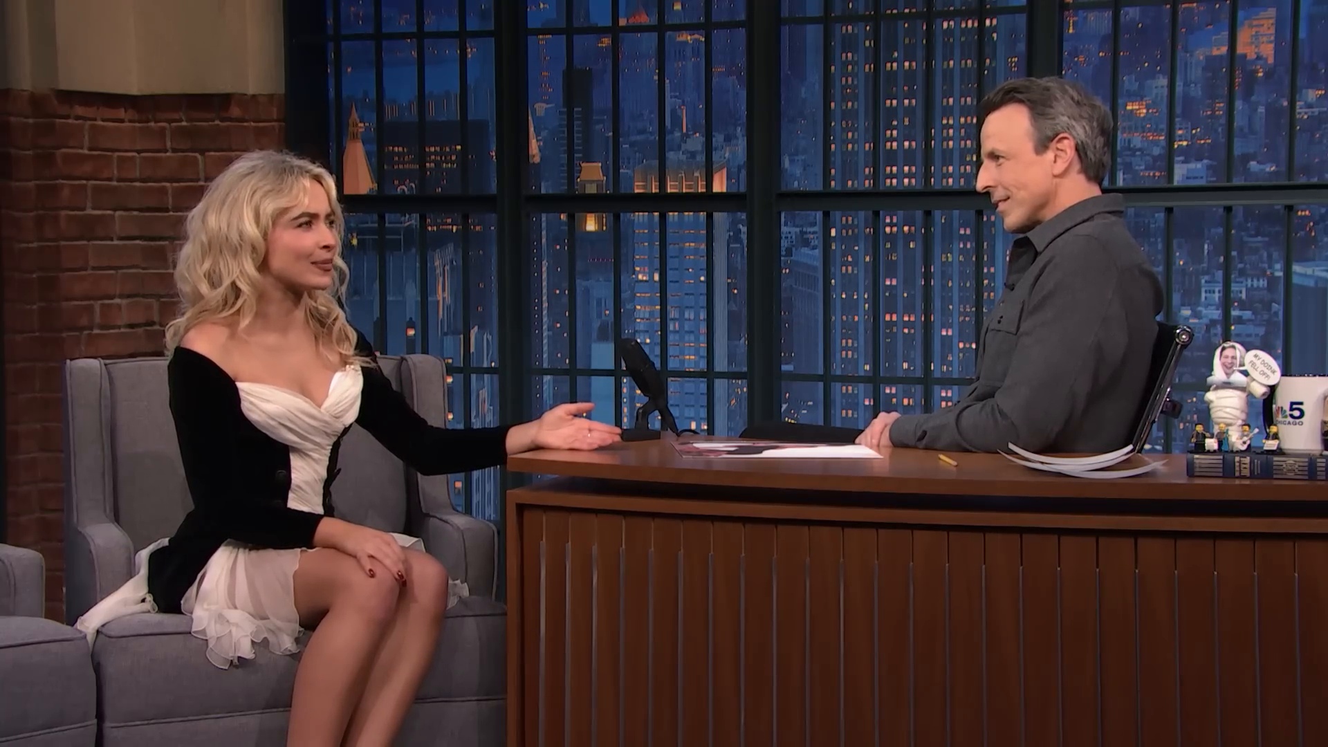 latenight-sm25-caps_133.jpg latenight-sm25-caps_133.jpg