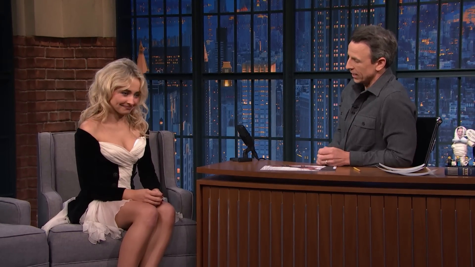 latenight-sm25-caps_151.jpg latenight-sm25-caps_151.jpg