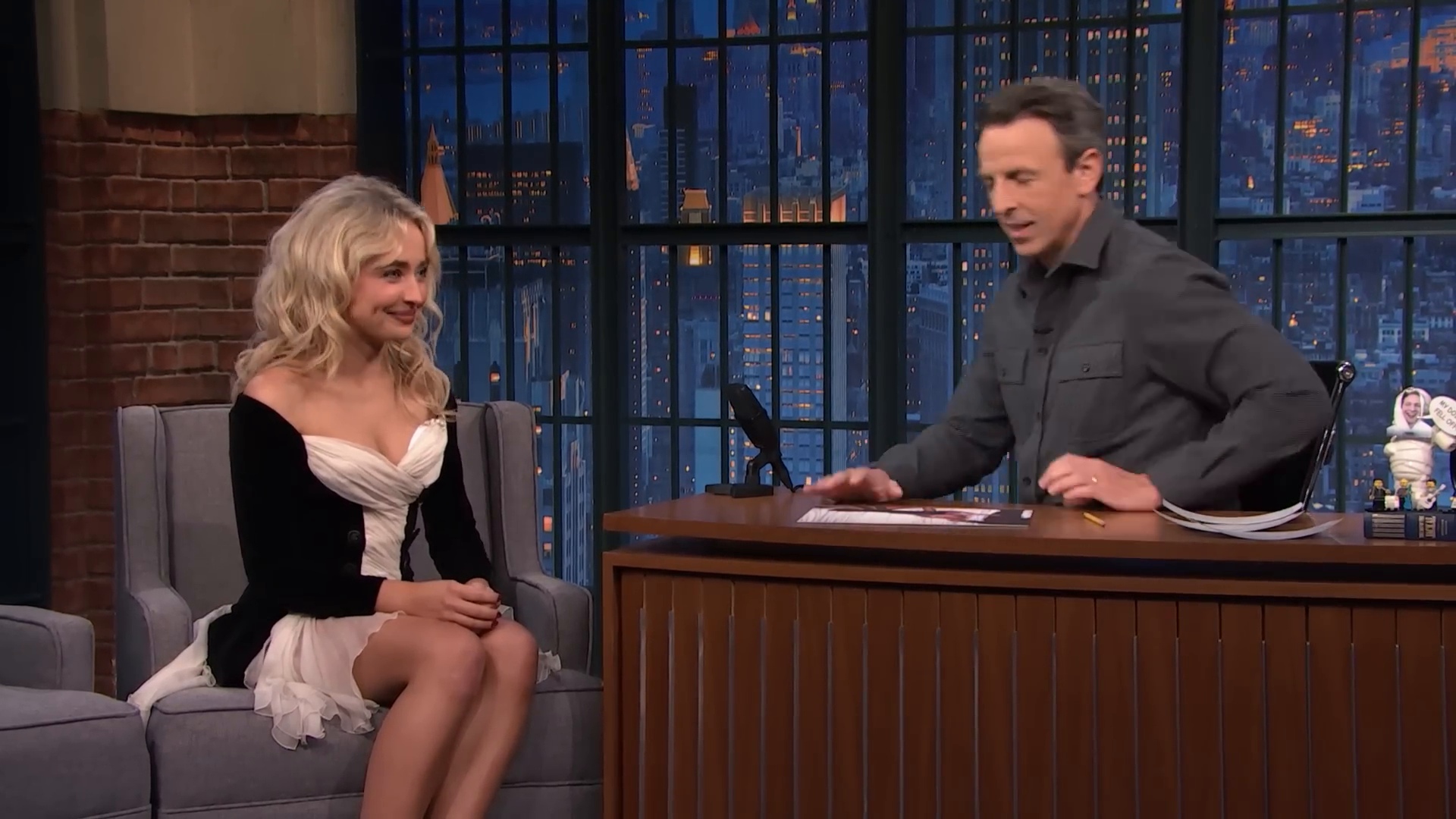 latenight-sm25-caps_152.jpg latenight-sm25-caps_152.jpg