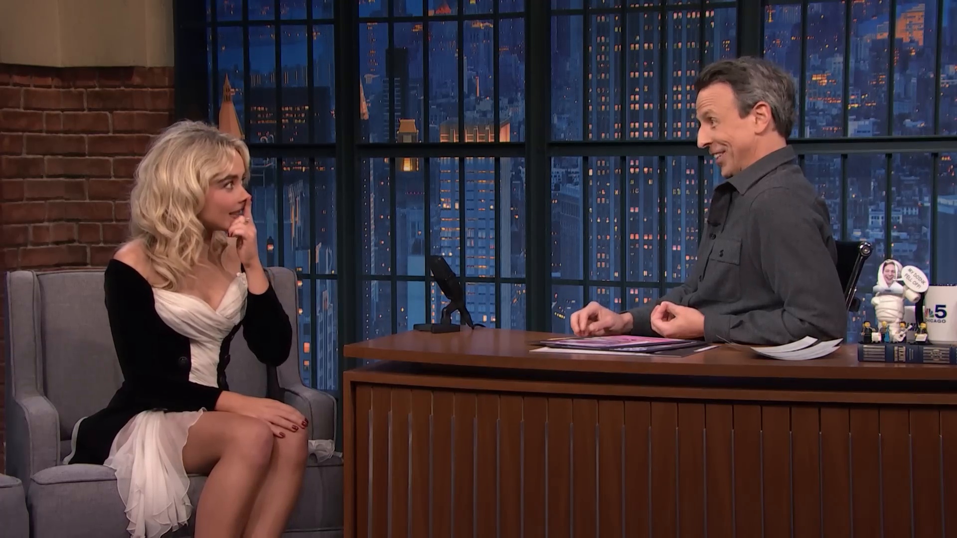 latenight-sm25-caps_229.jpg latenight-sm25-caps_229.jpg