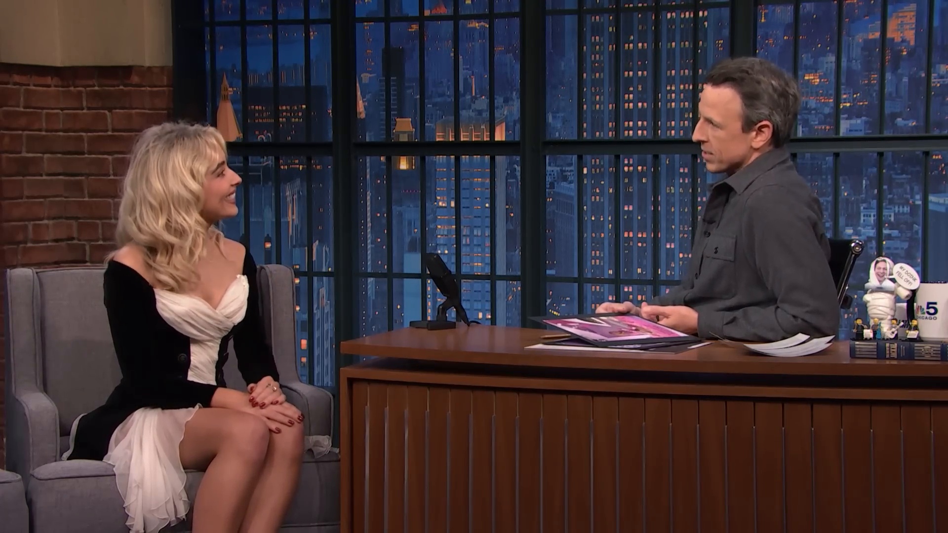 latenight-sm25-caps_230.jpg latenight-sm25-caps_230.jpg