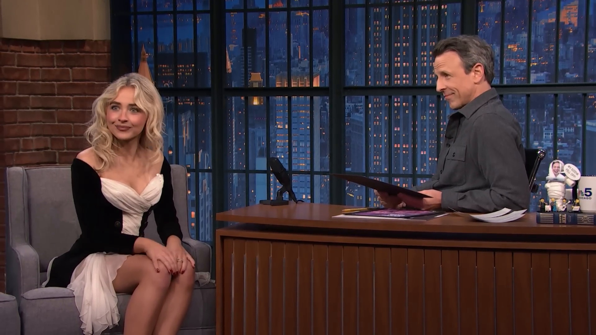 latenight-sm25-caps_232.jpg latenight-sm25-caps_232.jpg