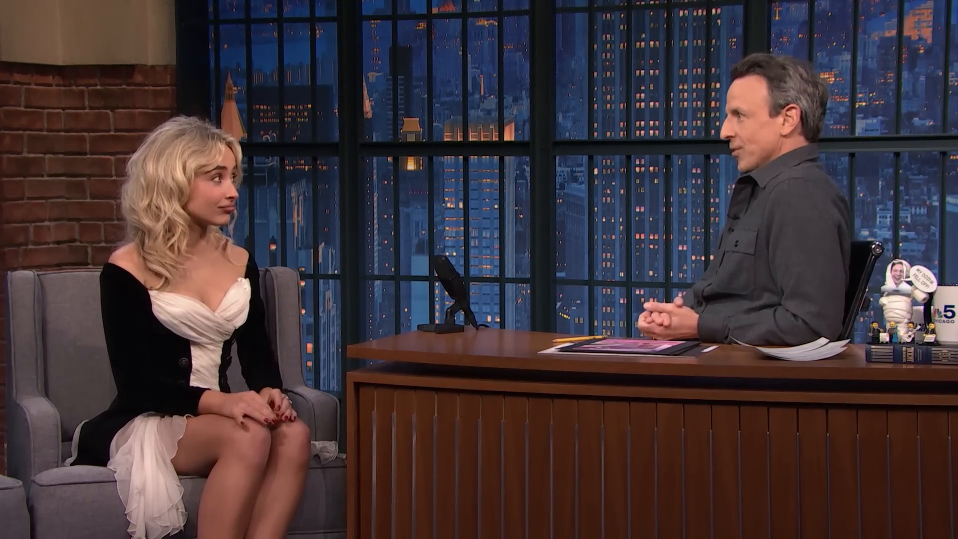 latenight-sm25-caps_236.jpg latenight-sm25-caps_236.jpg