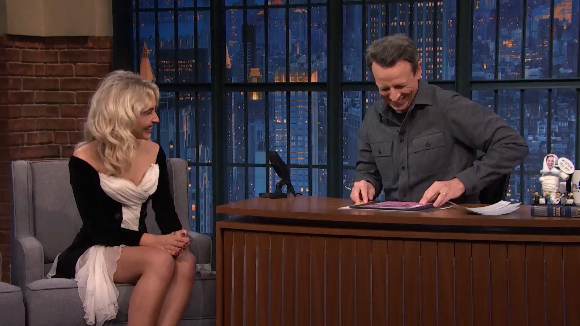 latenight-sm25-caps_242.jpg latenight-sm25-caps_242.jpg