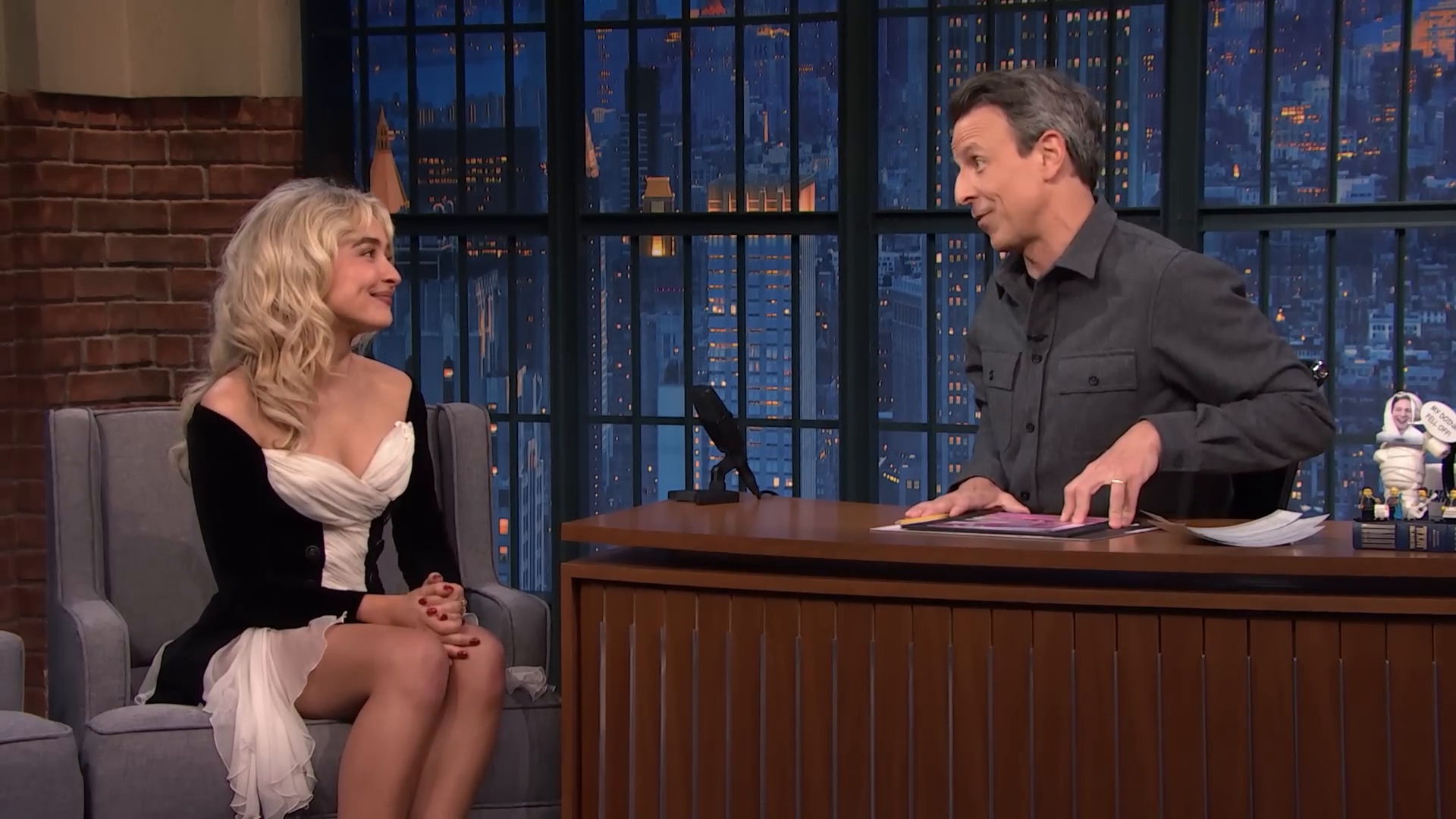 latenight-sm25-caps_245.jpg latenight-sm25-caps_245.jpg