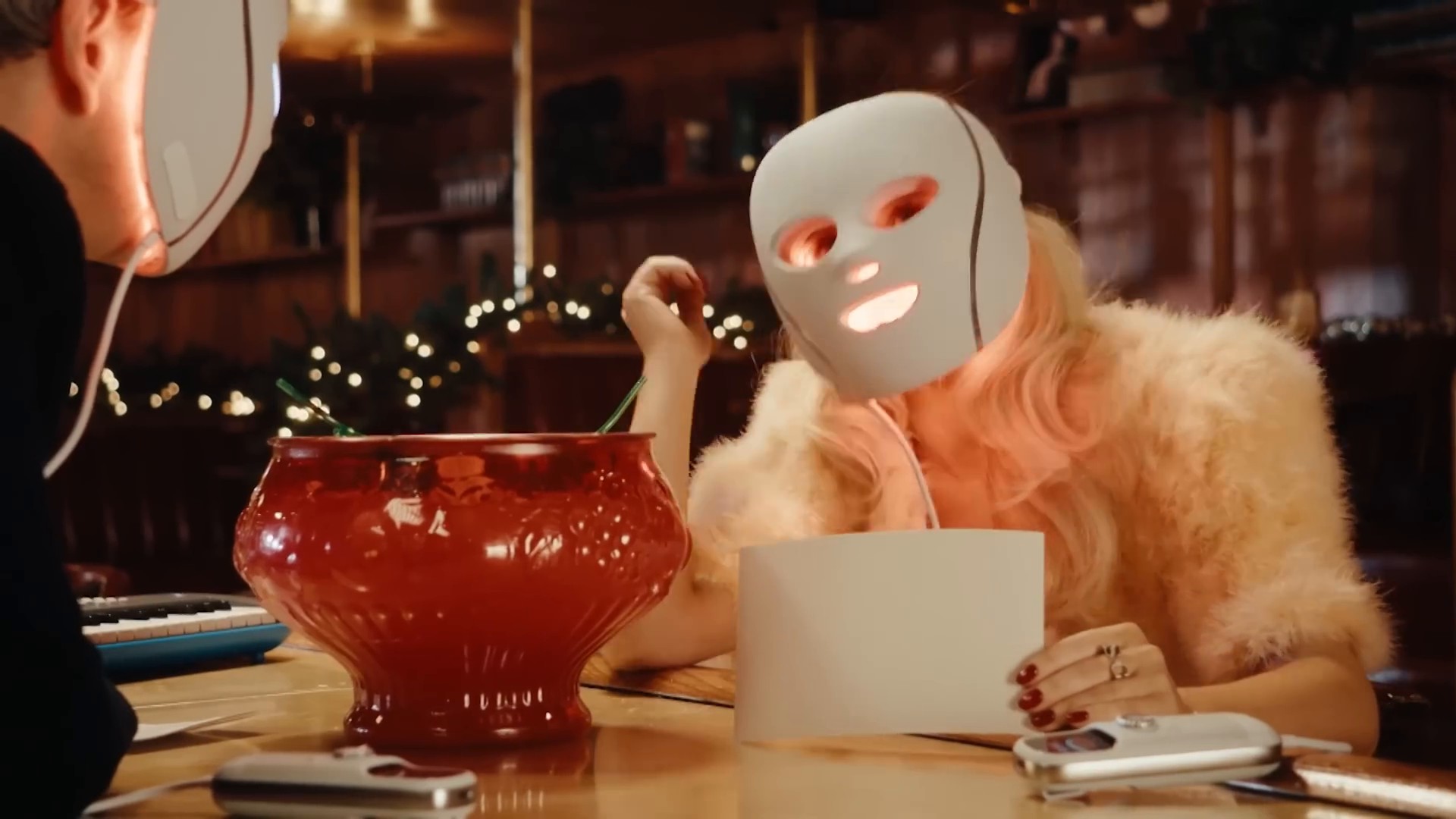 day-drinking-lnsm-caps_039.jpg day-drinking-lnsm-caps_039.jpg