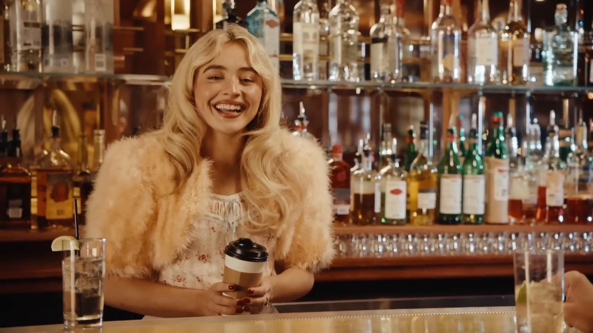 day-drinking-lnsm-caps_068.jpg day-drinking-lnsm-caps_068.jpg