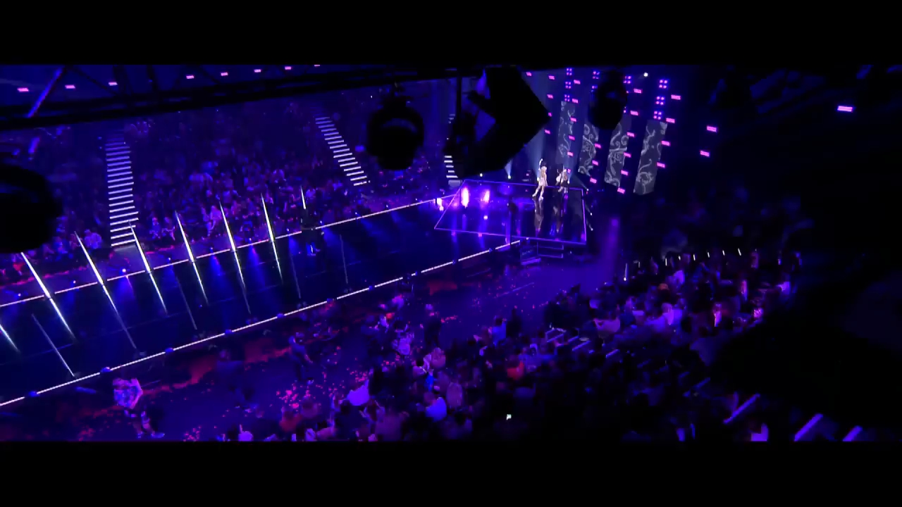 topmodel-perf-caps_001.jpg topmodel-perf-caps_001.jpg