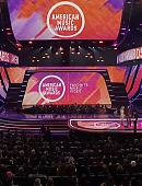 2022-amas-presenter_018.jpg