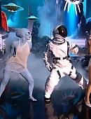 24vmas-perf-caps_034.jpg