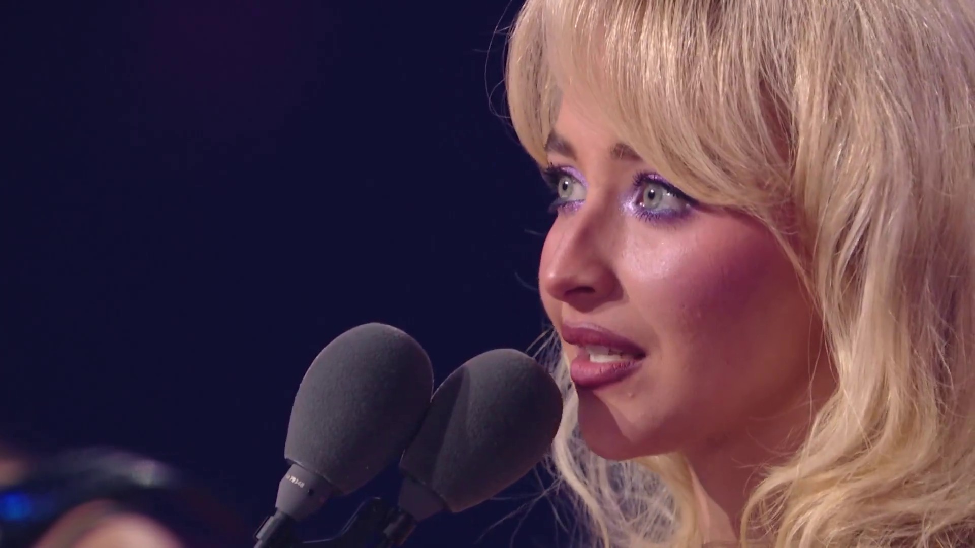 25vmas-award-caps_037.jpg 25vmas-award-caps_037.jpg