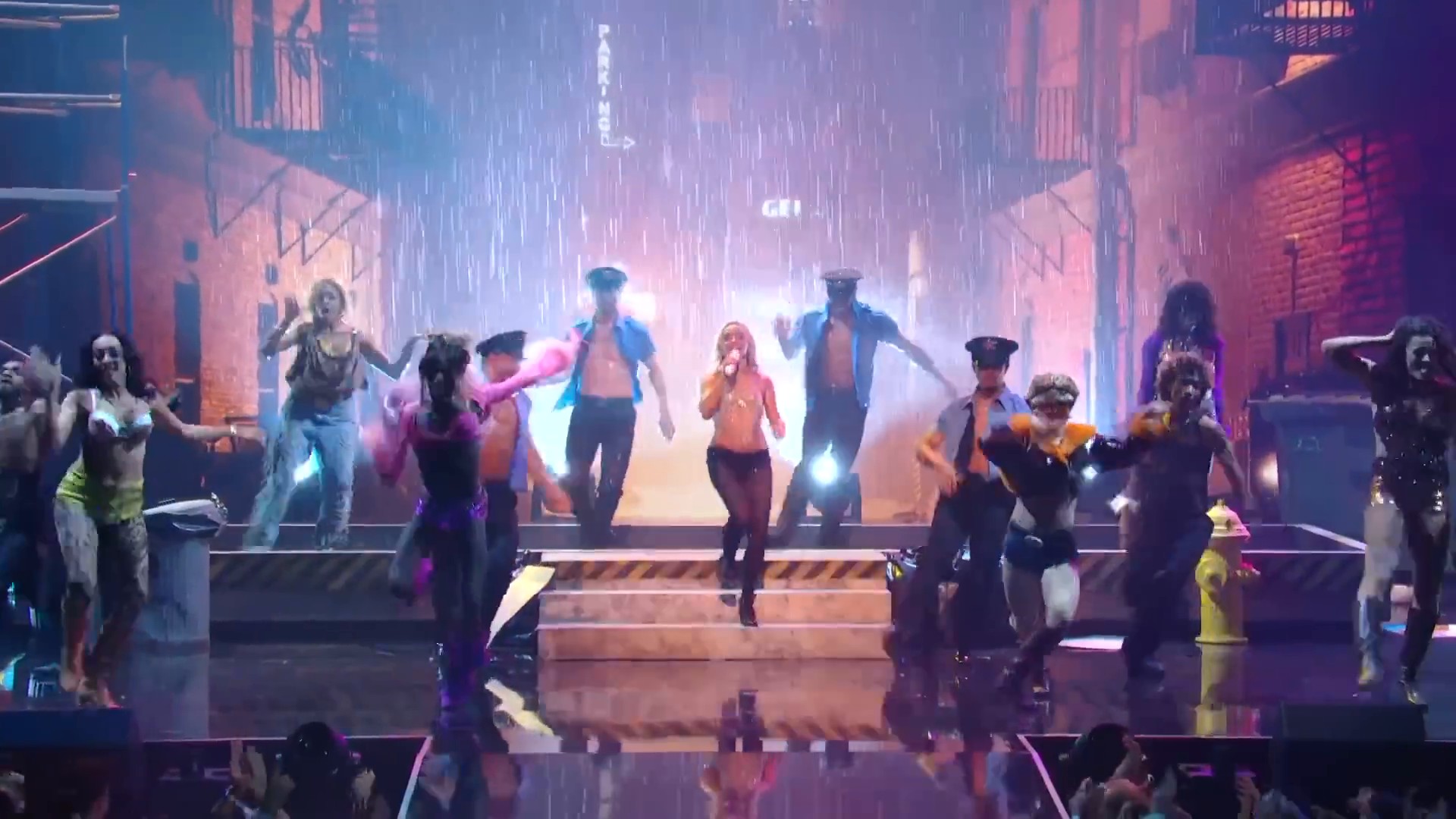 25vmas-perf-caps_095.jpg 25vmas-perf-caps_095.jpg