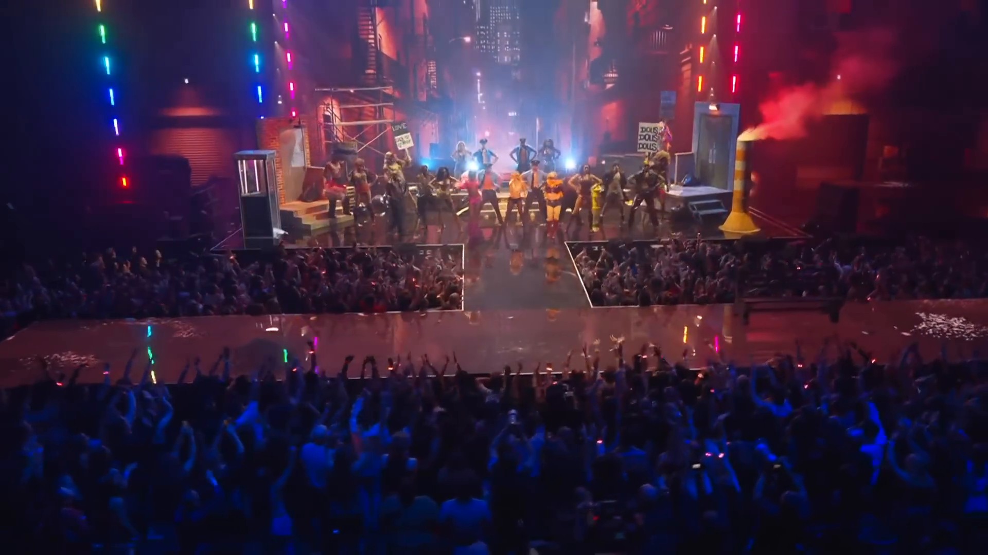 25vmas-perf-caps_101.jpg 25vmas-perf-caps_101.jpg