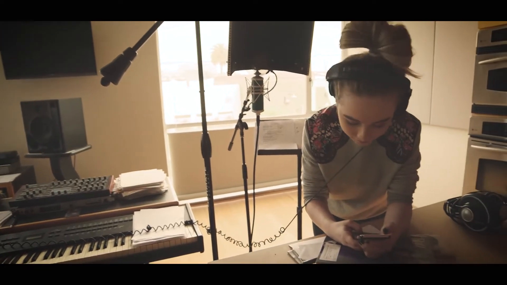 evol-acoustic-comm_027.jpg evol-acoustic-comm_027.jpg