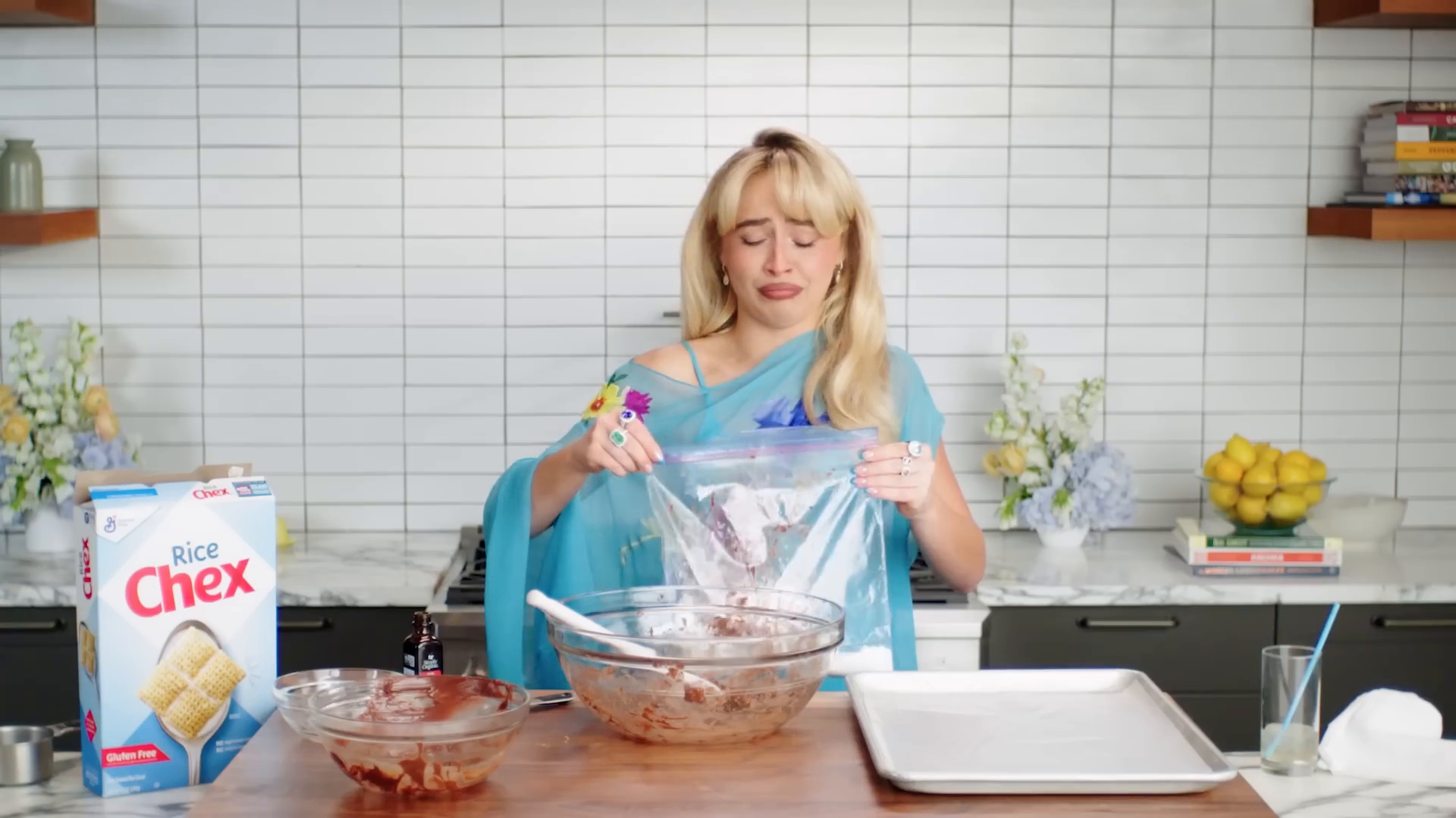 vogue-now-serving-caps_089.jpg vogue-now-serving-caps_089.jpg