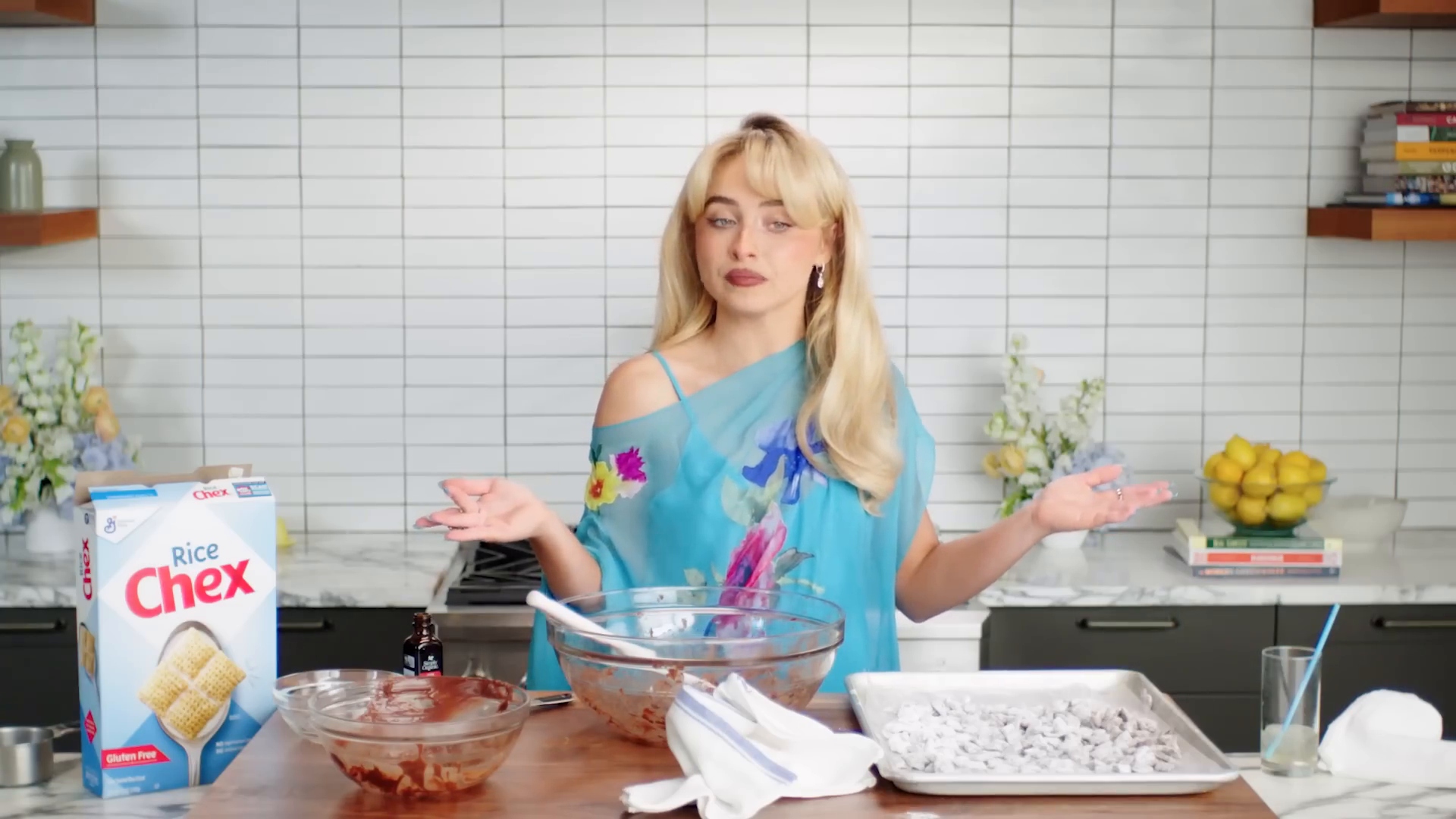 vogue-now-serving-caps_091.jpg vogue-now-serving-caps_091.jpg