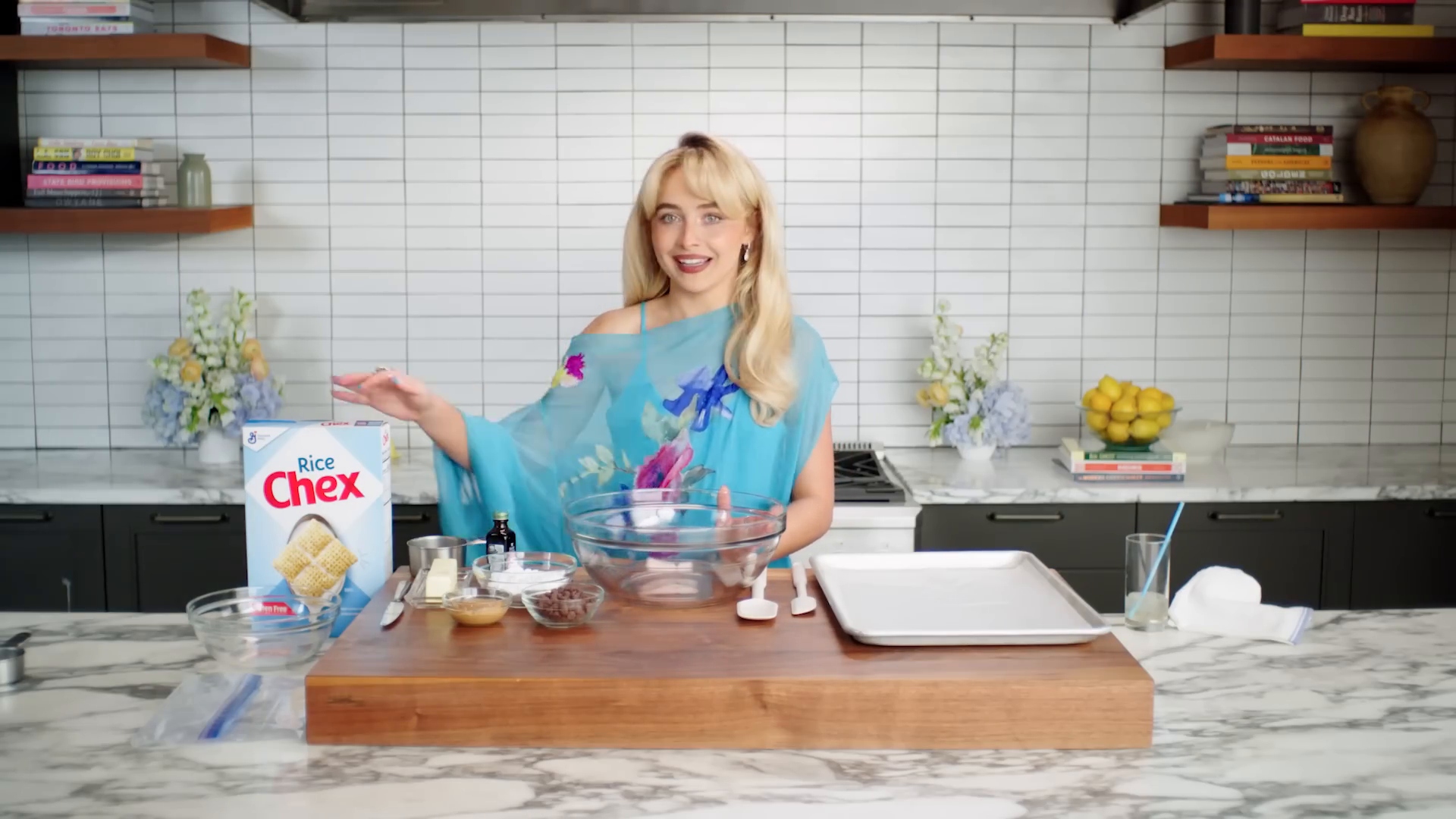 vogue-now-serving-caps_138.jpg vogue-now-serving-caps_138.jpg