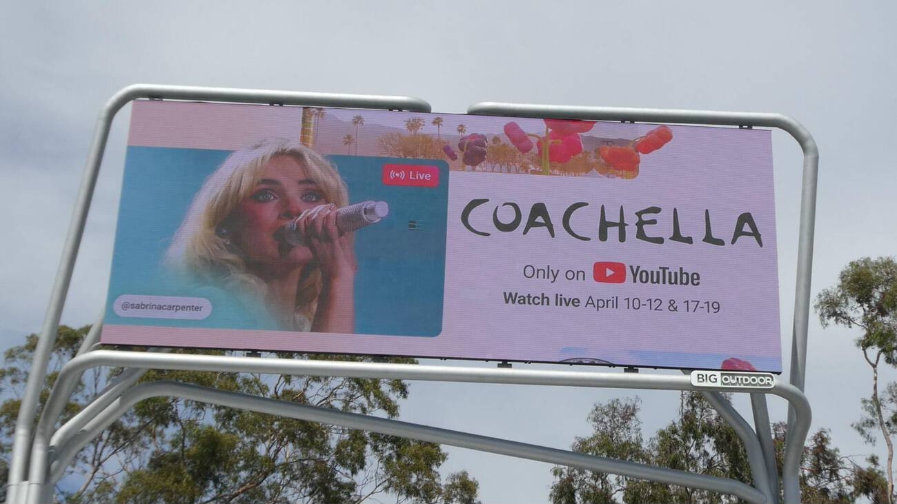 coachella26-billboard_006.jpg coachella26-billboard_006.jpg