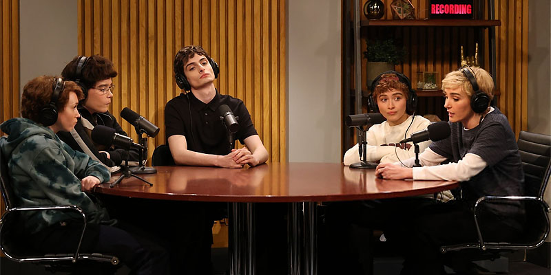 Saturday Night Live — ‘Snackhomiez’ Skit